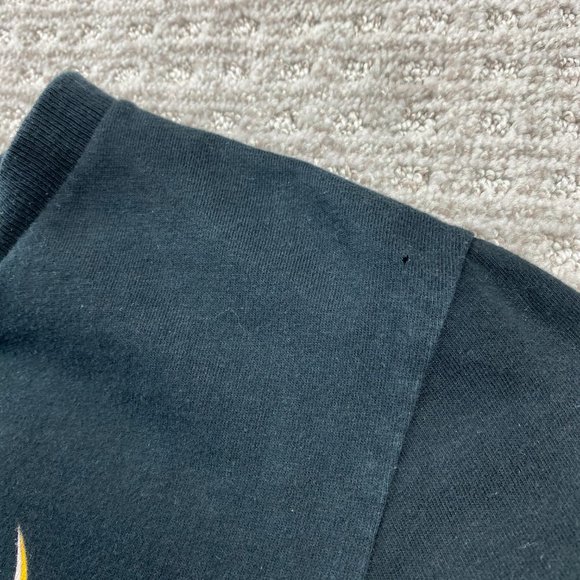 QUIKSILVER Shirt Women Small S Black Cobra Wings Galaxy Graphic T-Shirt Casual - Picture 9 of 12